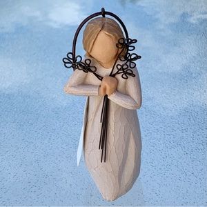 Demdaco Susan Lordi Willow Tree Friendship Angel Ornament